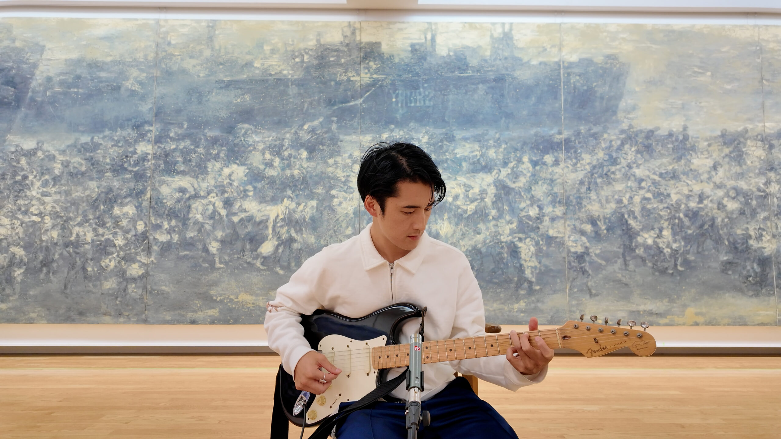 1946展の開会式にて演奏を行いました。